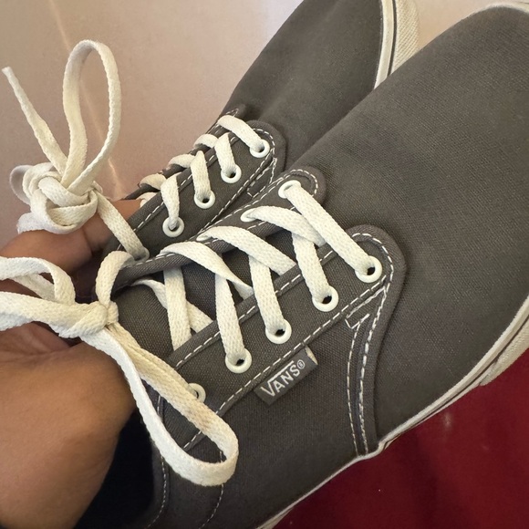 VANS Atwood Low Top Pewter Dark Gray Canvas Women Skate Shoe Sneaker Size 7 EUC - Picture 12 of 15